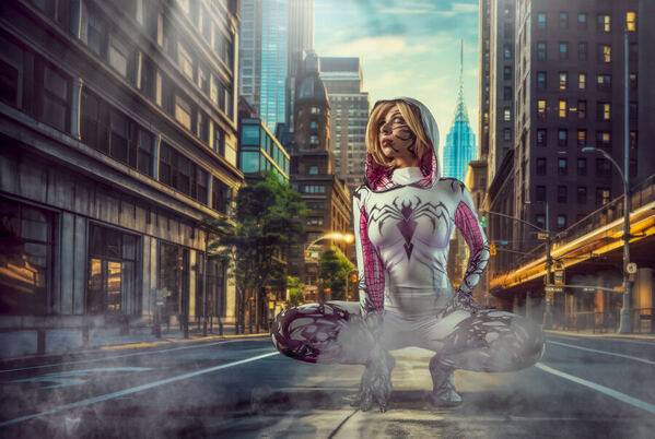 Photograph Vasco Inglez Spider Girl on One Eyeland